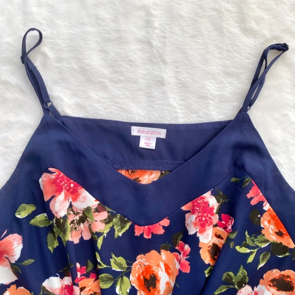 NWOT Target Sleeveless Floral Romper Size Large - Picture 6 of 16